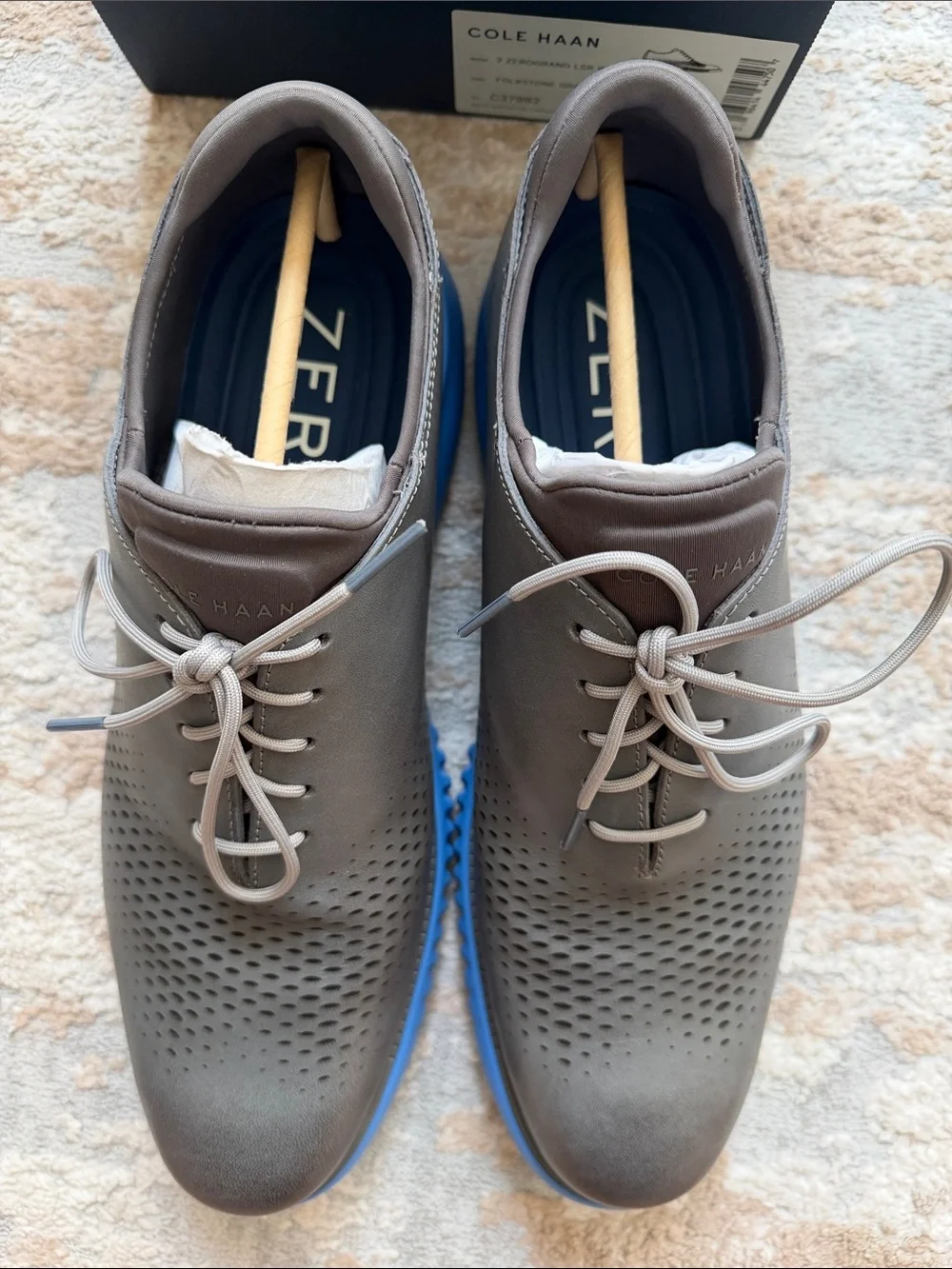 Cole Haan Men’s Gray Leather Oxfords with Blue Sole - Zerogrand - Size 10.5